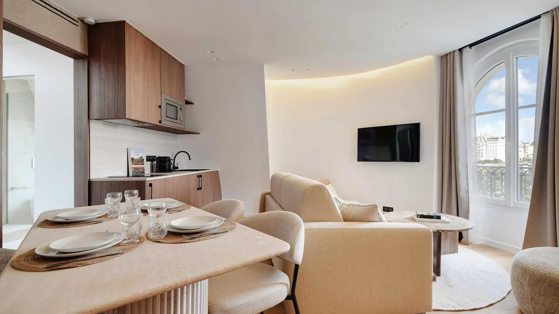 Modern Apt -1Br For 4P - View Eiffel Tower - Trocadero باريس 0*,  فرنسا