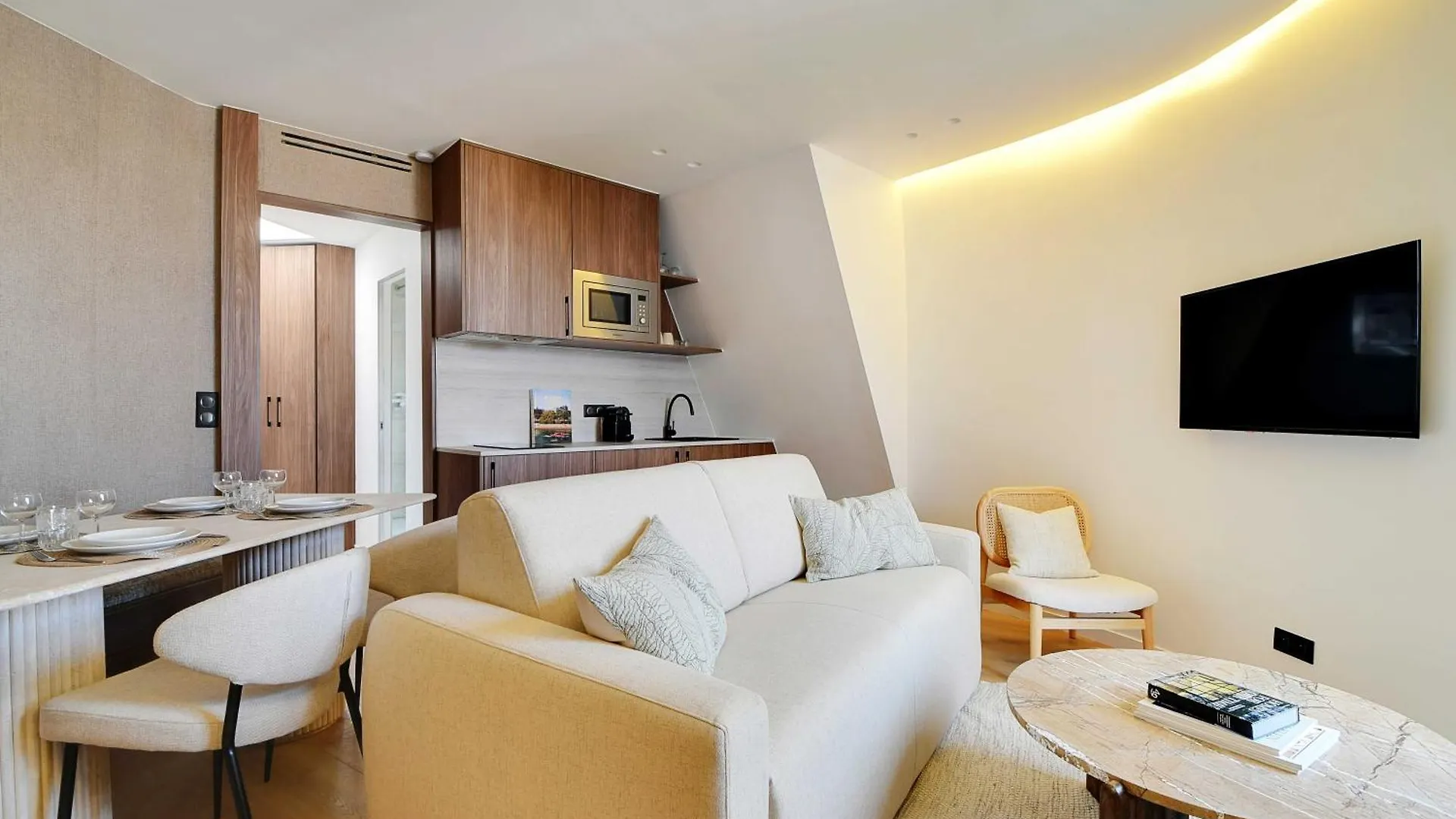 Modern Apt -1Br For 4P - View Eiffel Tower - Trocadero باريس شقة